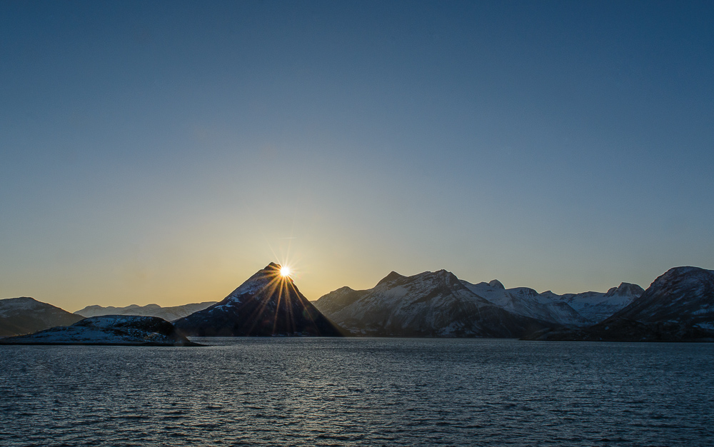 Sonnenaufgang am Polarkreis
