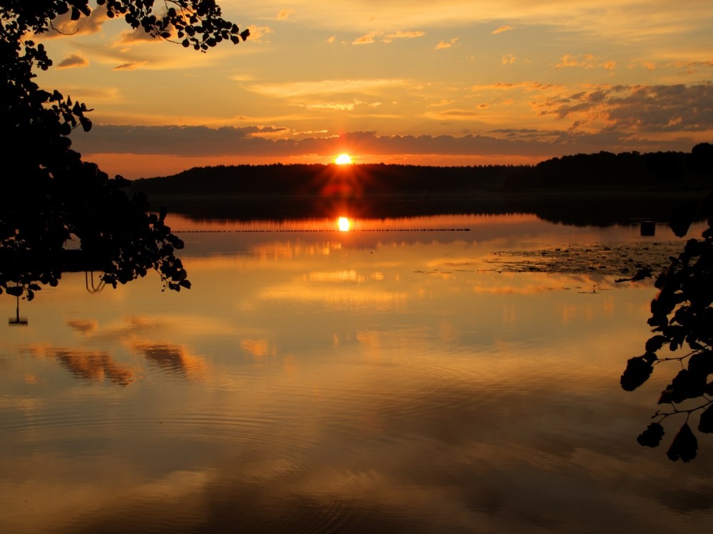 Sonnenaufgang am Rätz-See