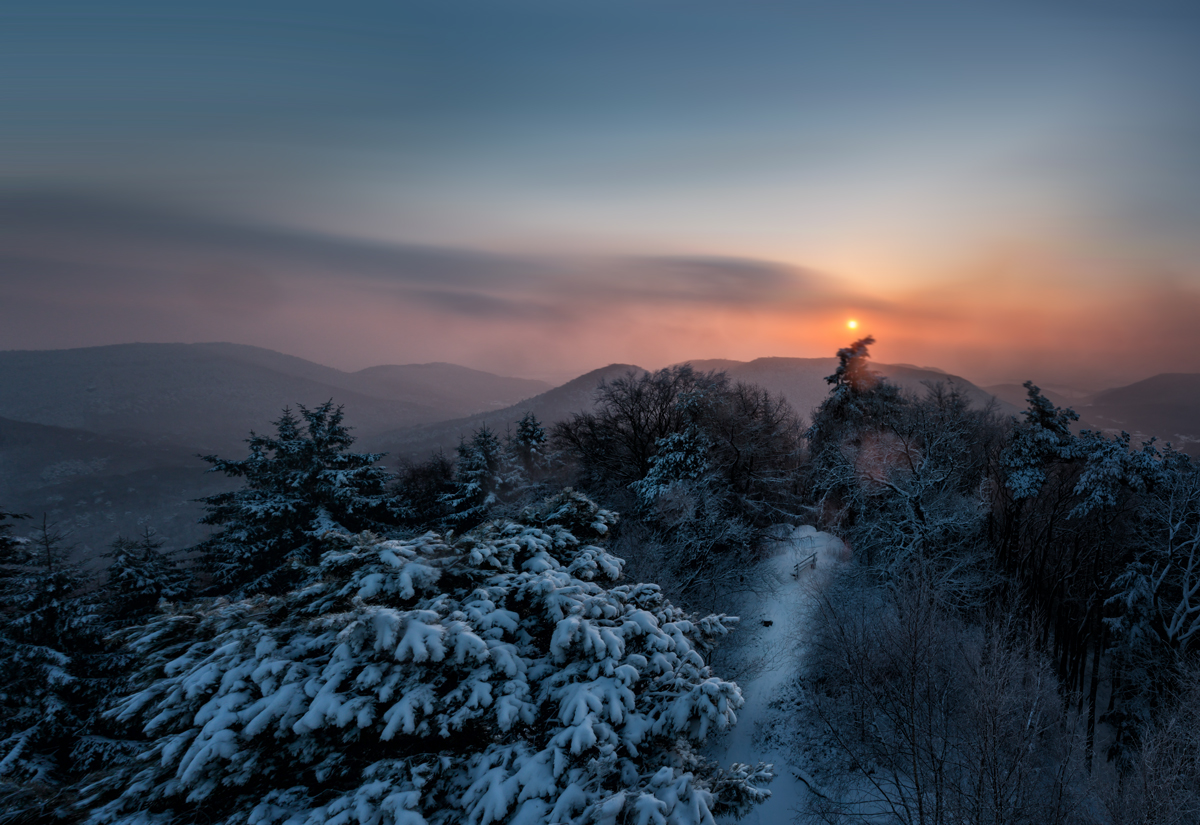 Sonnenaufgang am Rehbergturm