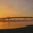 Sonnenaufgang am Rhein