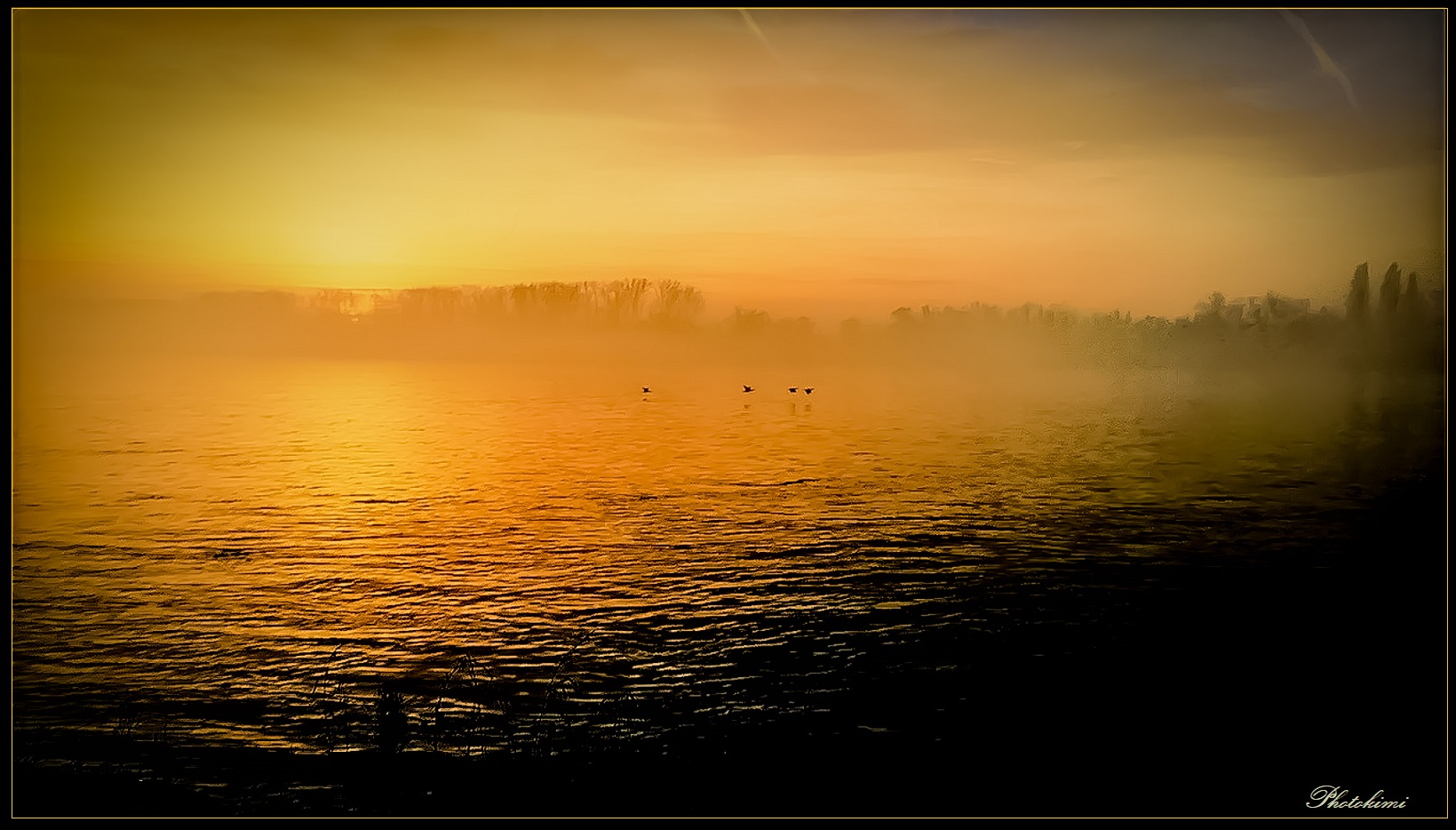 Sonnenaufgang am Rhein