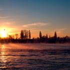 Sonnenaufgang am Rhein