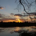 Sonnenaufgang am Runde River im Gonarezhou Nationalpark