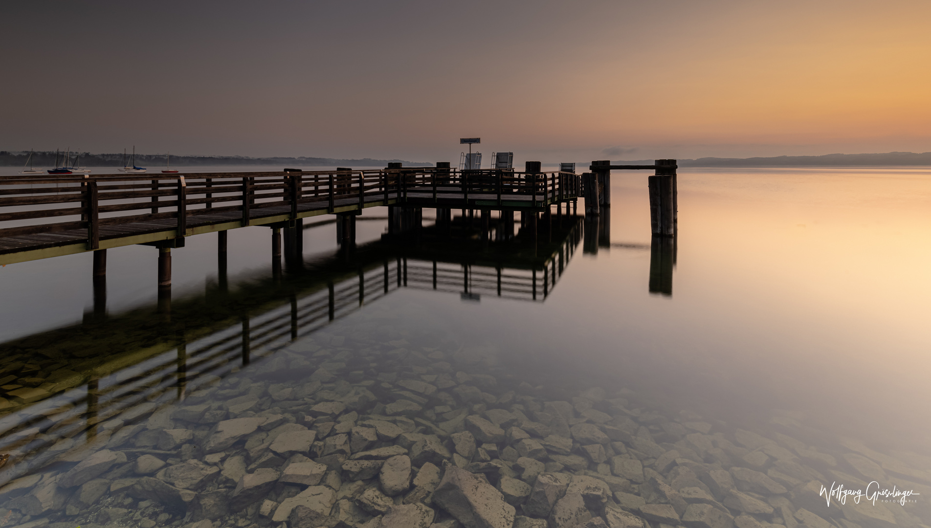 Sonnenaufgang am See