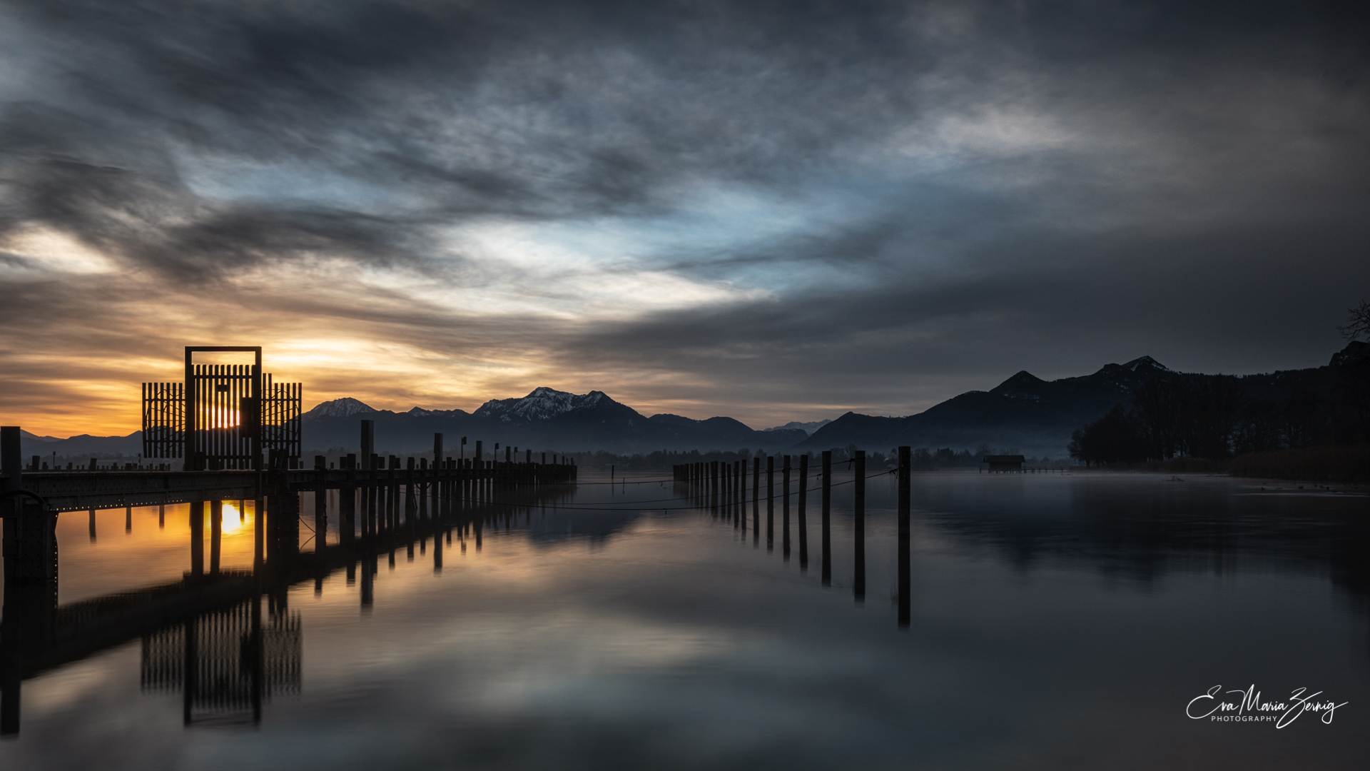 Sonnenaufgang am See