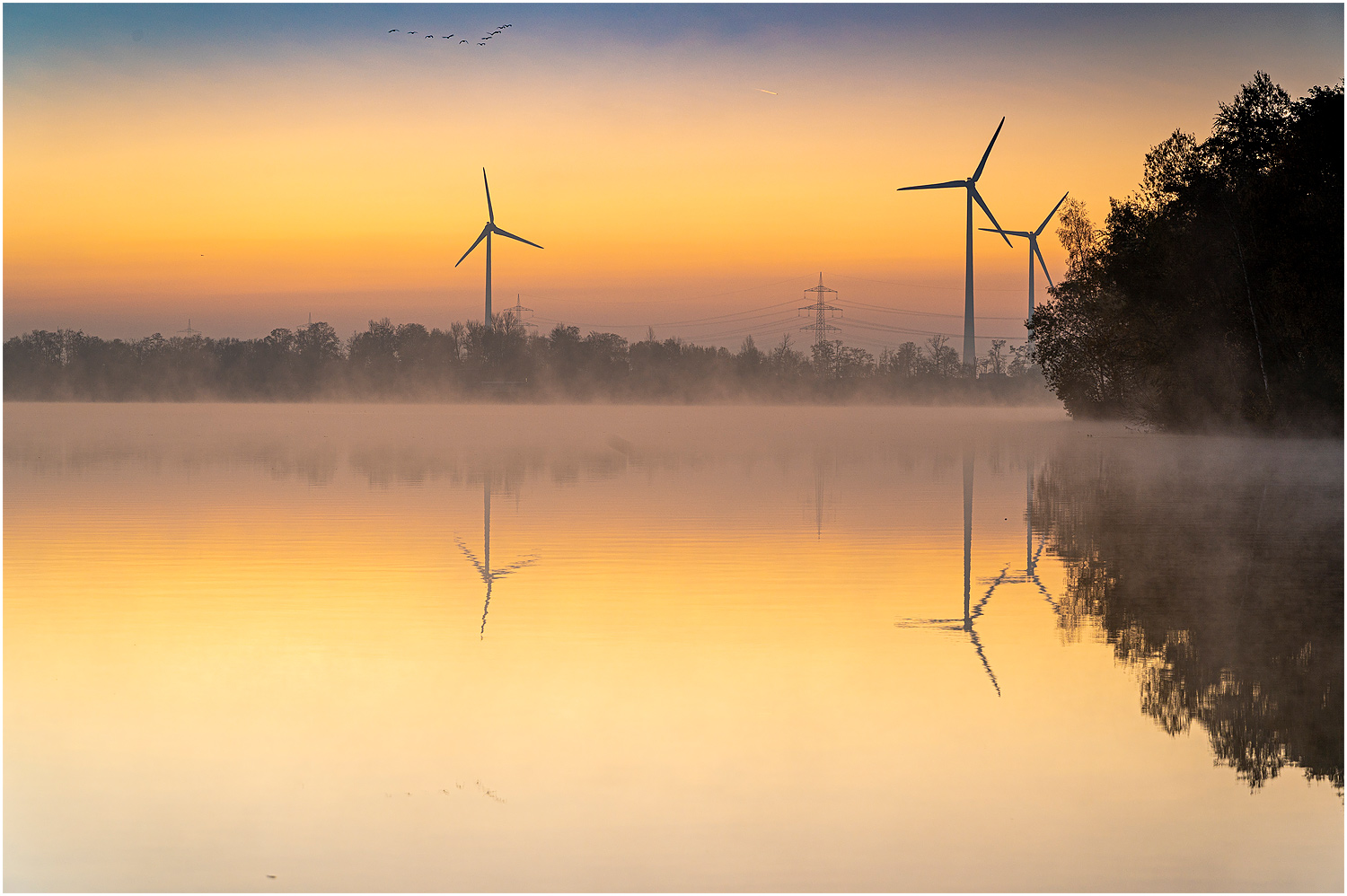 Sonnenaufgang am See