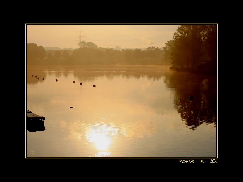 Sonnenaufgang am See