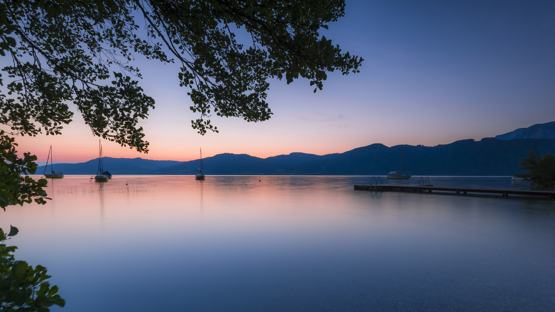 Sonnenaufgang am See