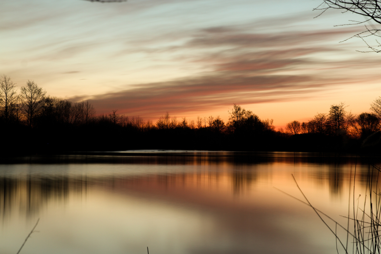 Sonnenaufgang am See