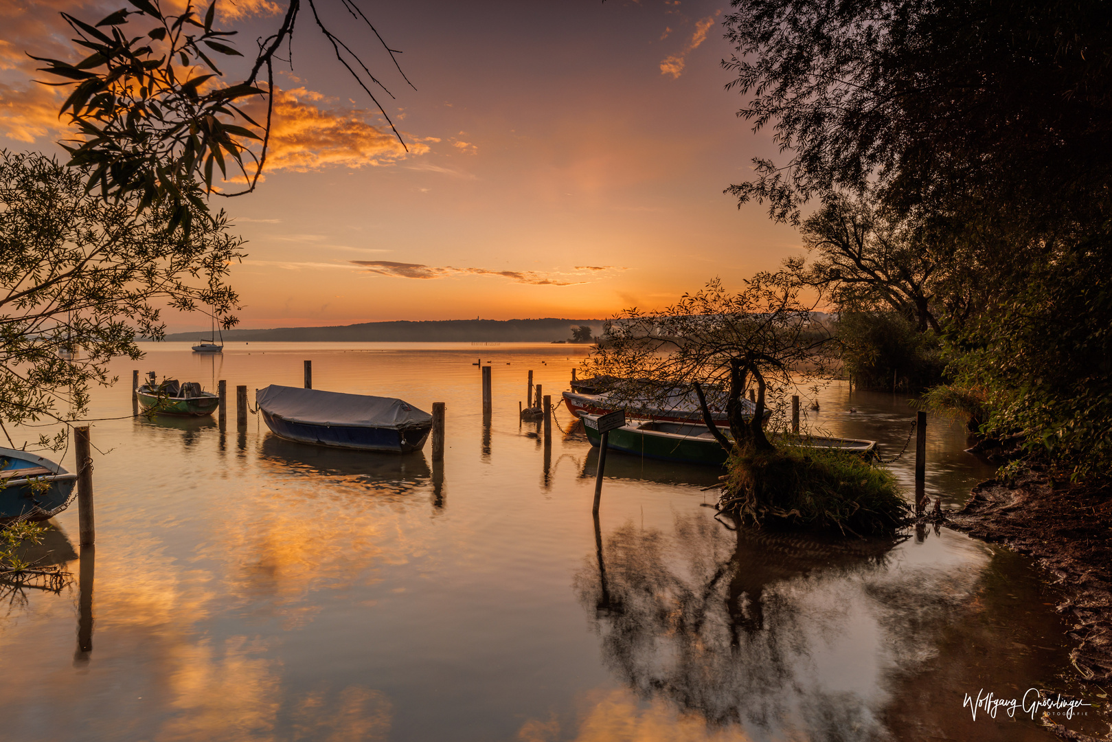 Sonnenaufgang am See