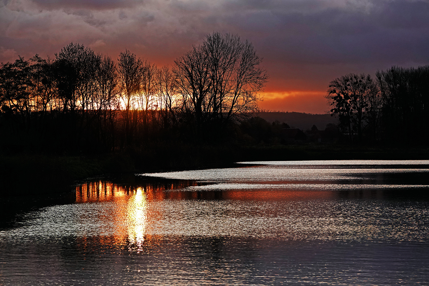 Sonnenaufgang am See