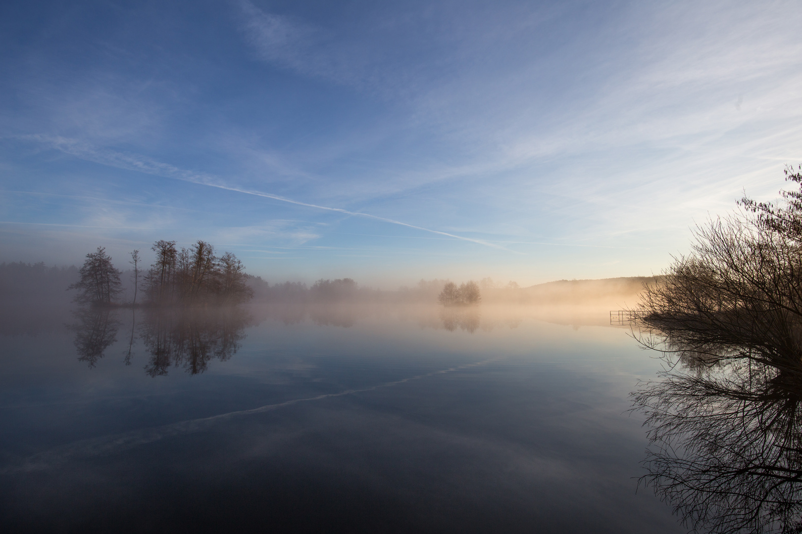 Sonnenaufgang am See