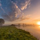 Sonnenaufgang am See