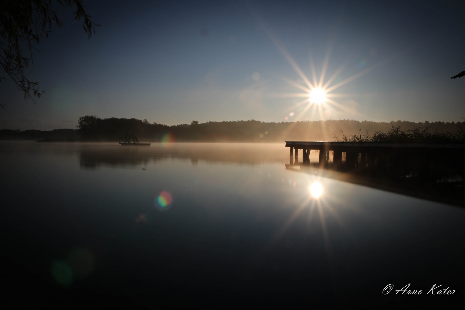 Sonnenaufgang am See