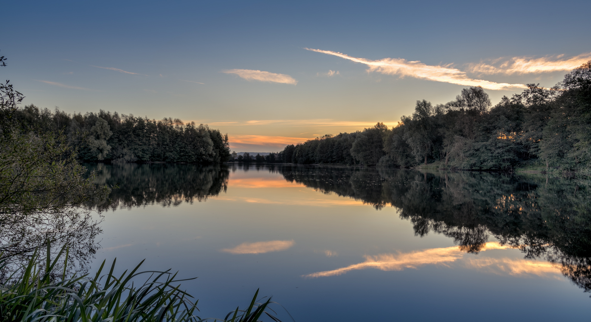 Sonnenaufgang am See