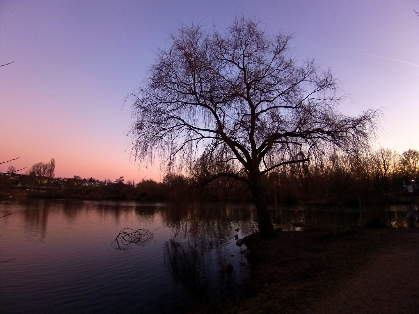 Sonnenaufgang am See