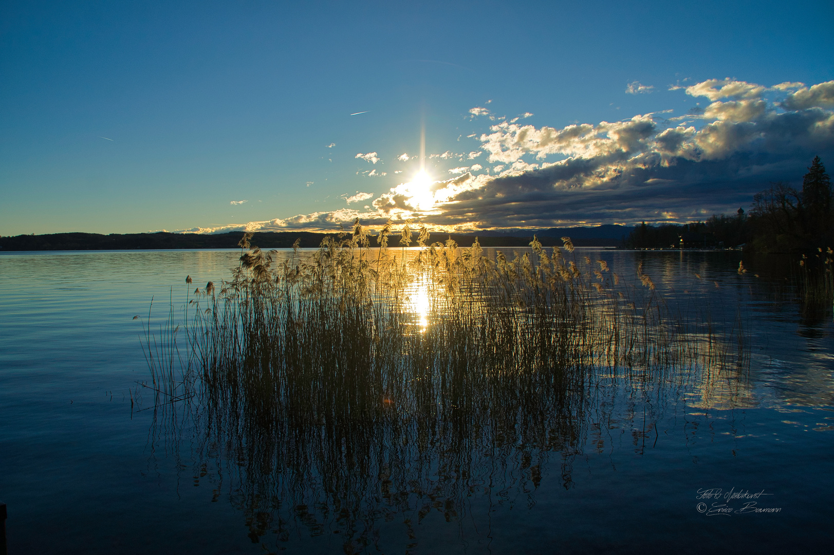 Sonnenaufgang am See