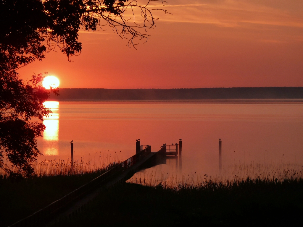 Sonnenaufgang am See