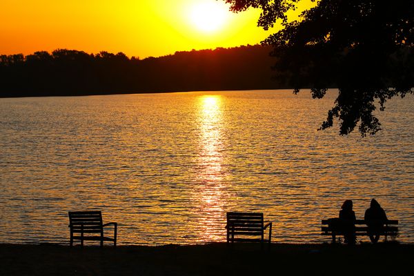 Sonnenaufgang am See
