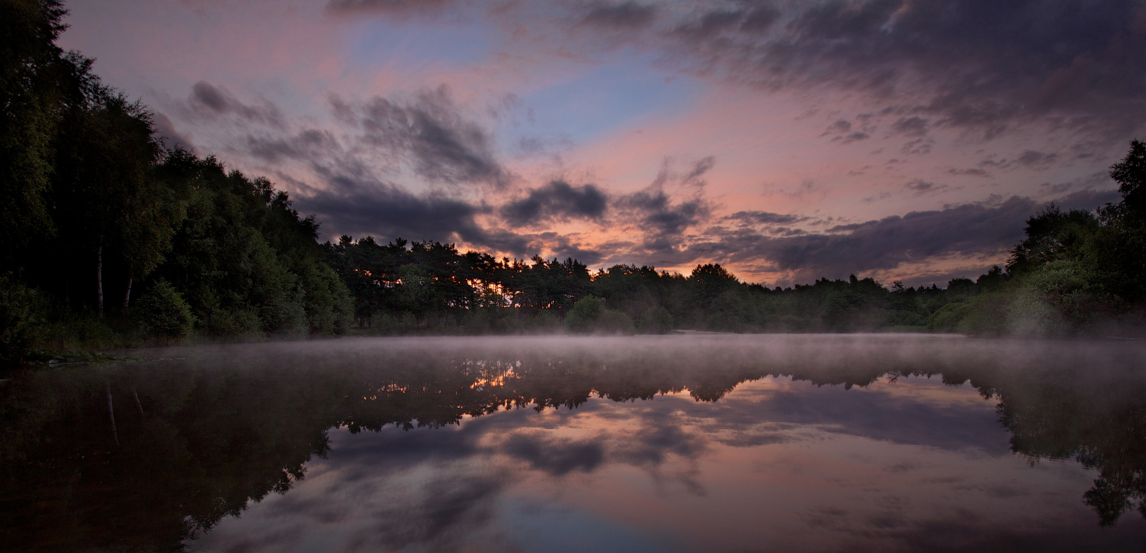 Sonnenaufgang am See