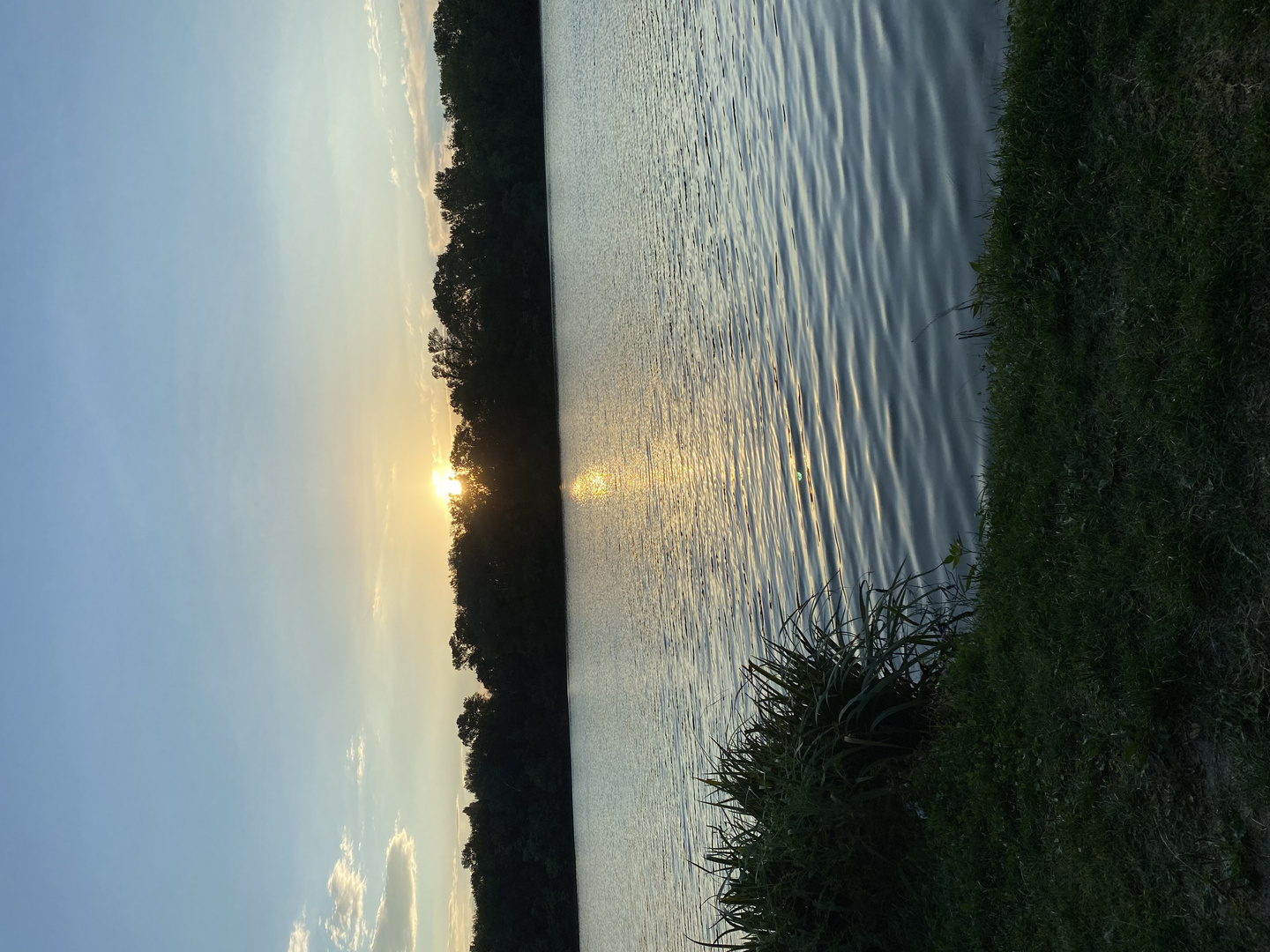 Sonnenaufgang am See