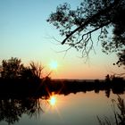 Sonnenaufgang am See in Rußland