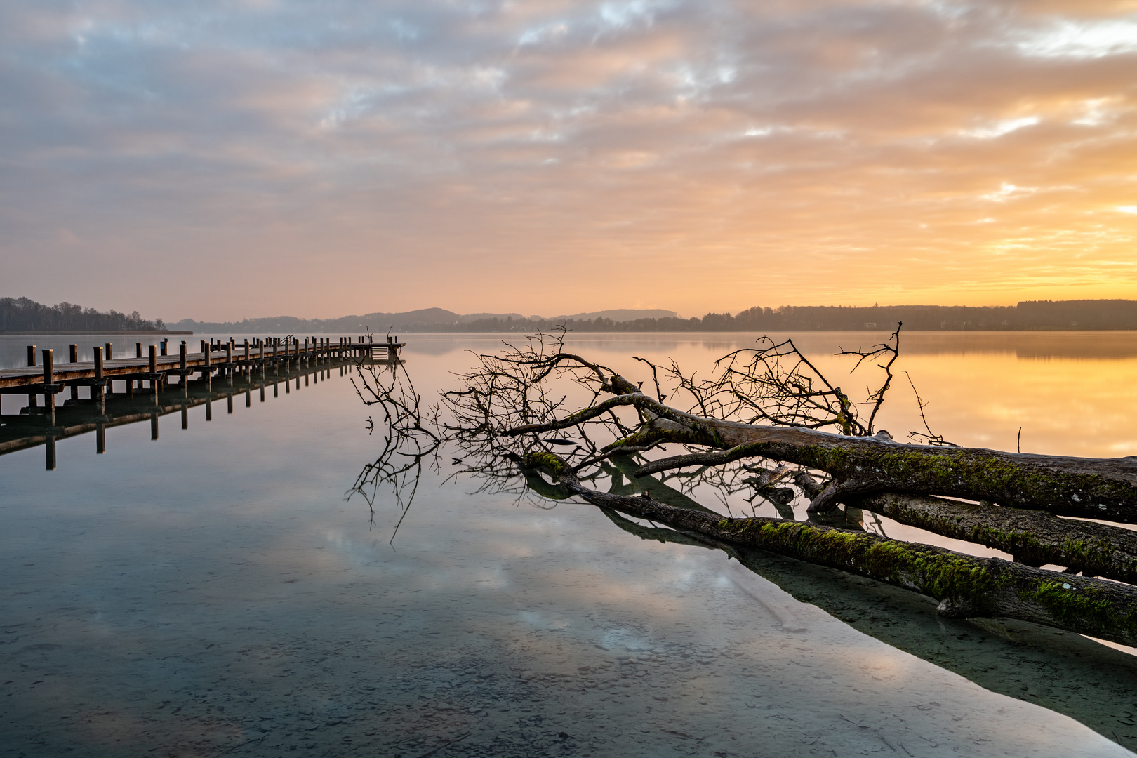 Sonnenaufgang am See - mit YouTube Video