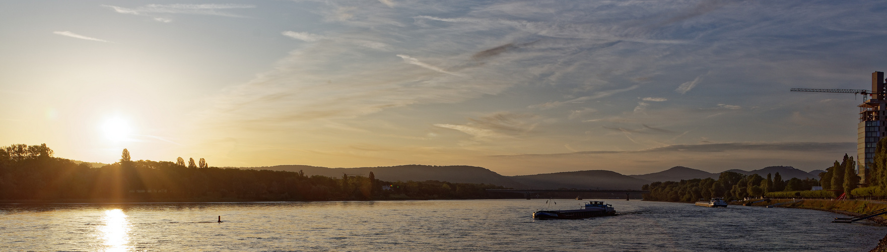 Sonnenaufgang am Siebengebirge