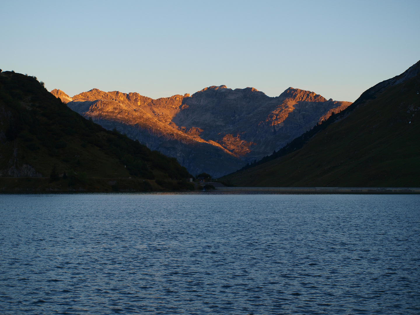 Sonnenaufgang am Spullersee