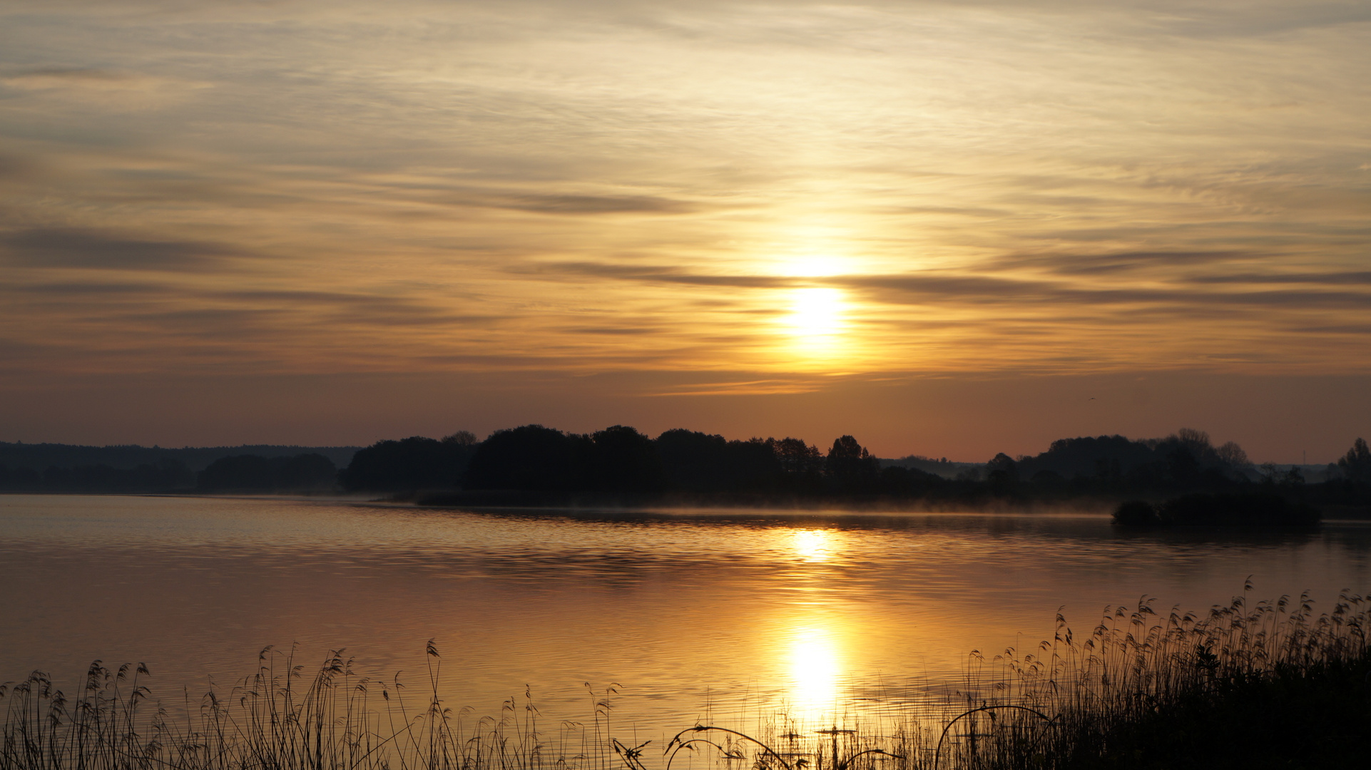 Sonnenaufgang am Sternberger See