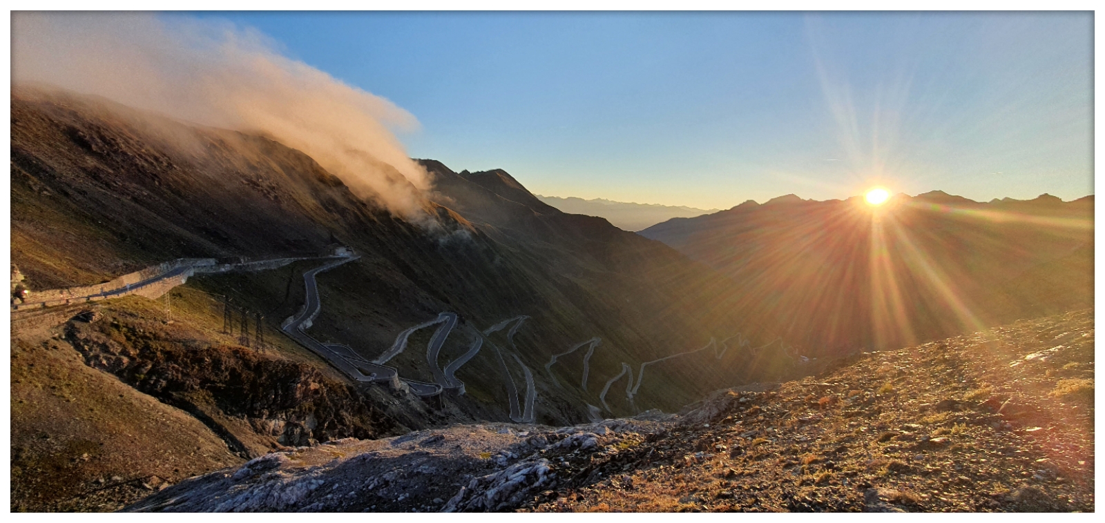 Sonnenaufgang am Stilfser Joch