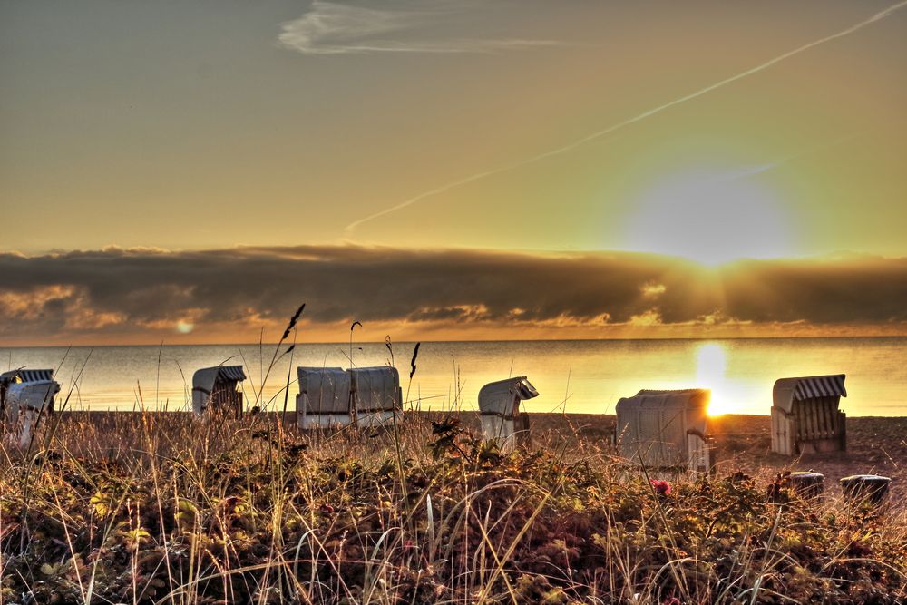 Sonnenaufgang am Strand