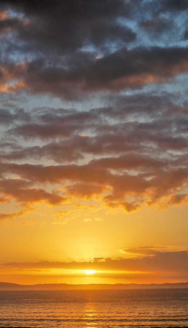 Sonnenaufgang am Strand von Jeffey's Bay