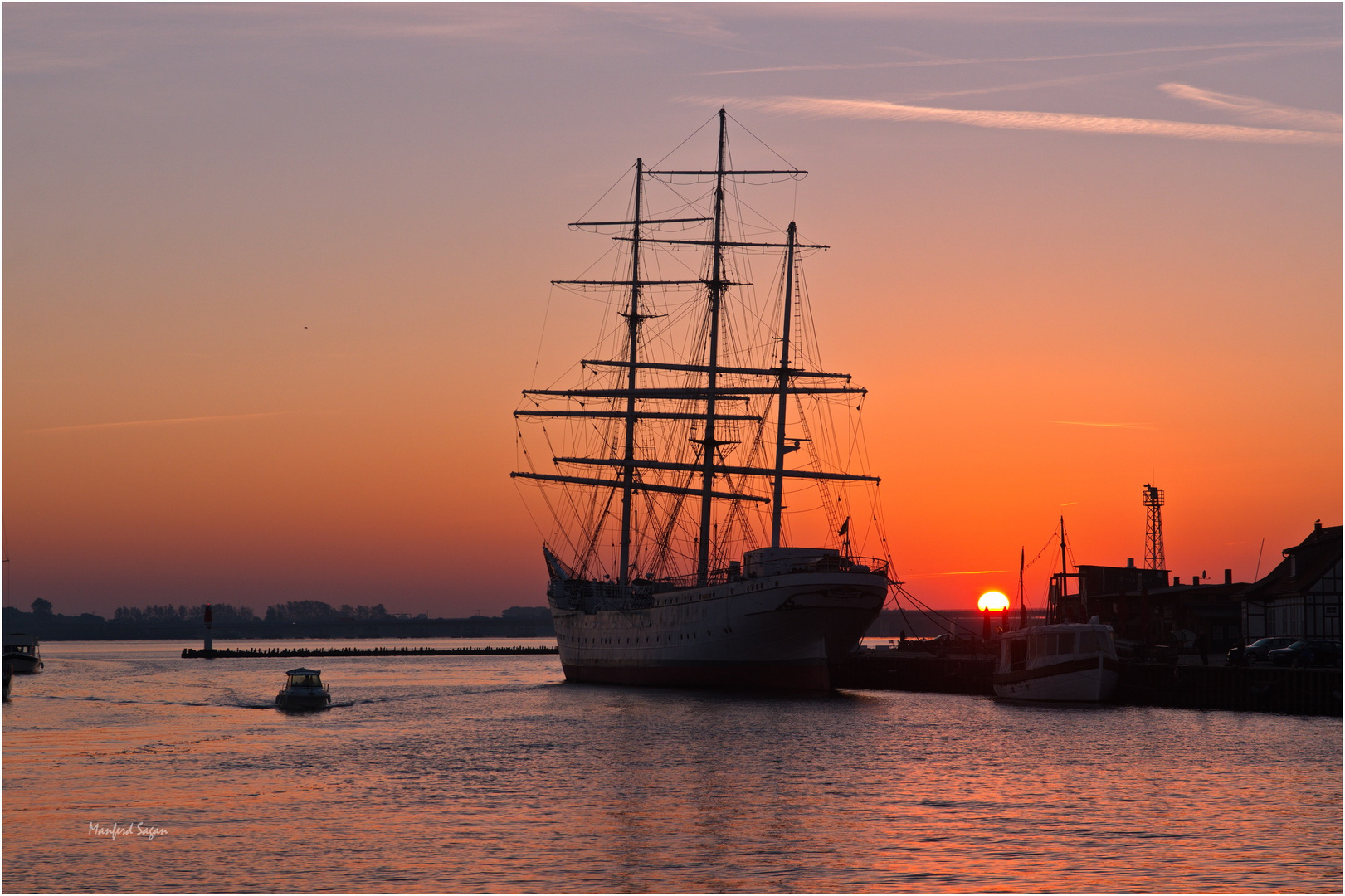 Sonnenaufgang am Strelasund