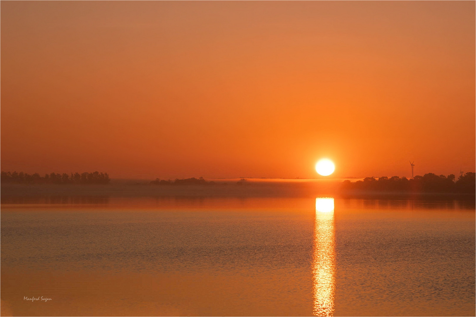 Sonnenaufgang am Strelasund...