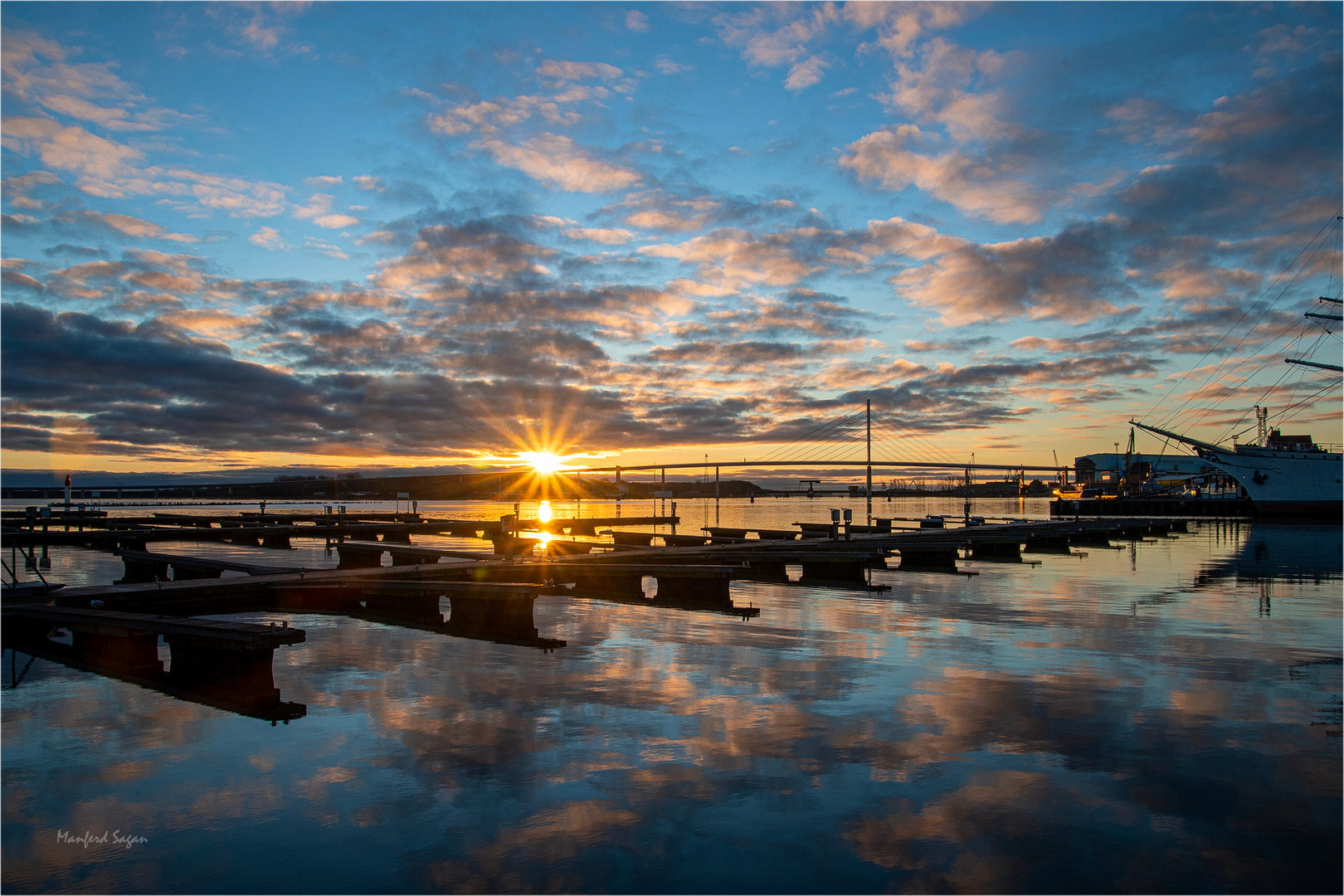 Sonnenaufgang am Strelasund...