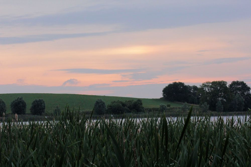 Sonnenaufgang am Stuerer See