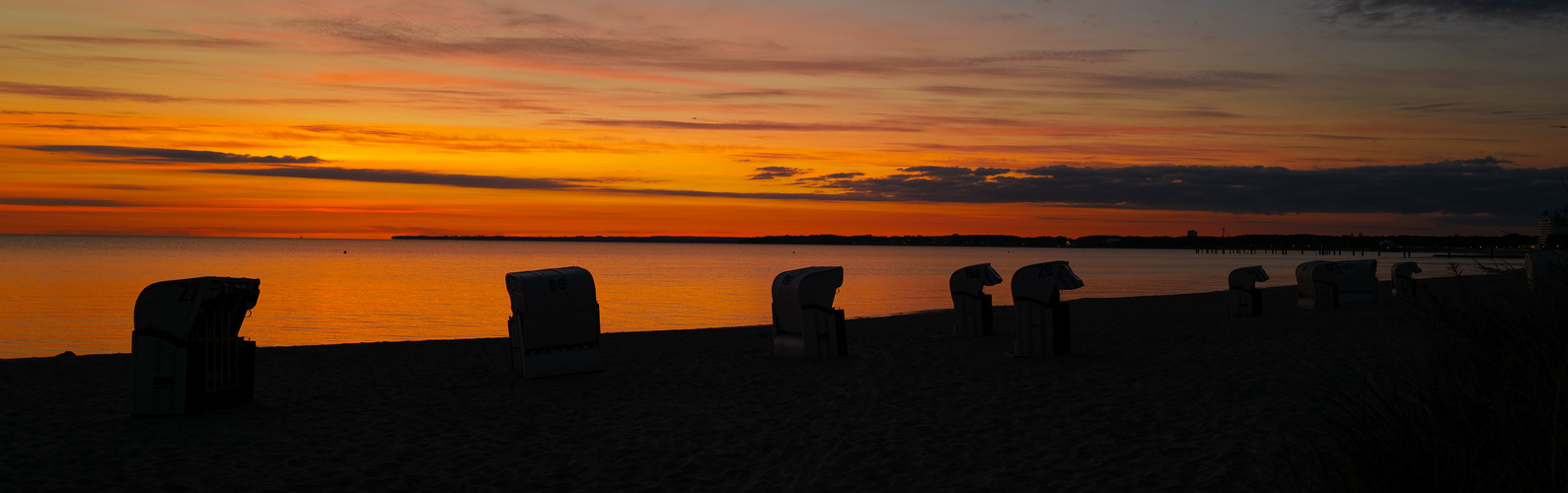 Sonnenaufgang am Timmendorfer Strand morgens zwischen 6 und 7 Uhr