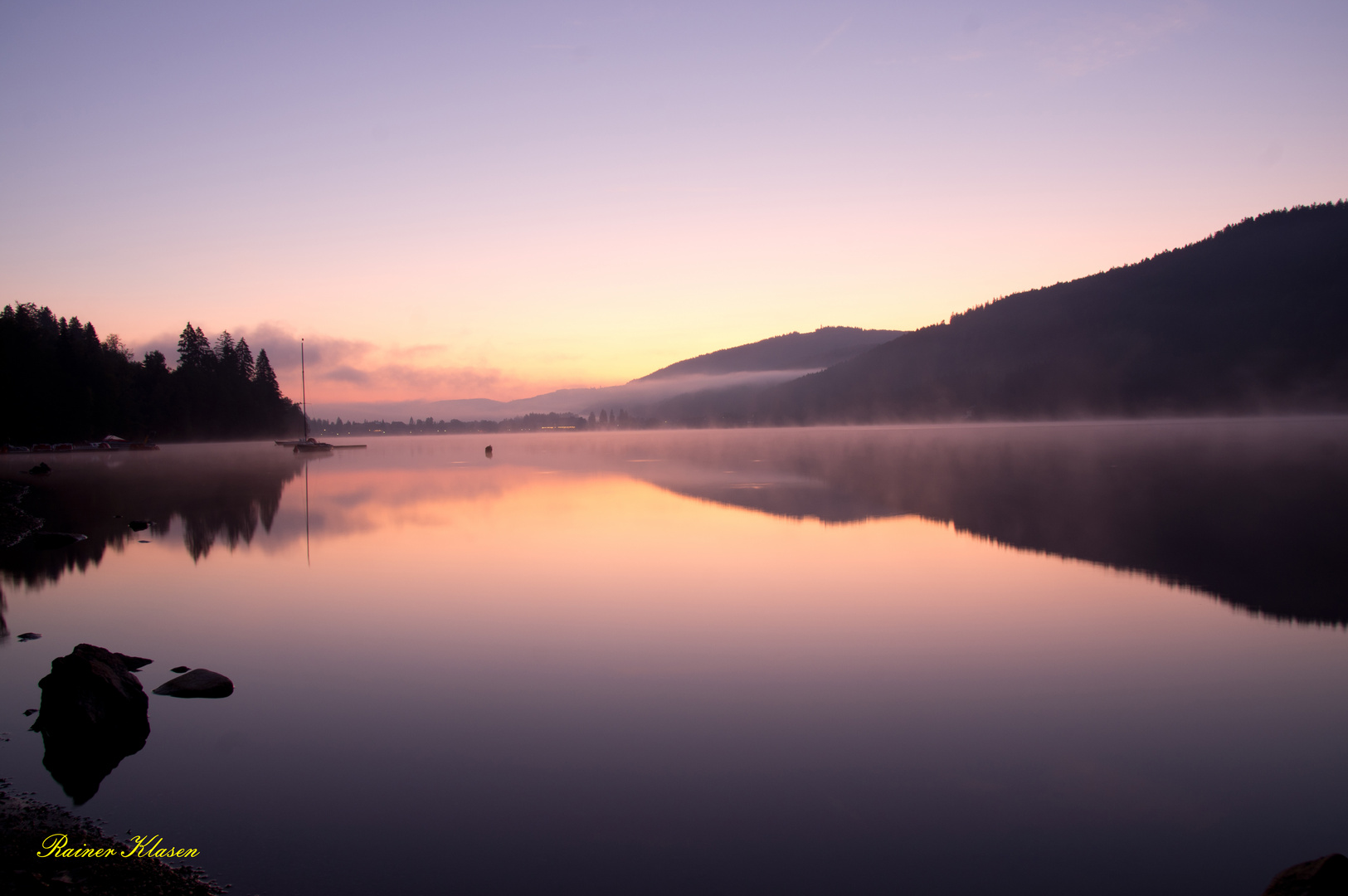 Sonnenaufgang am Titisee