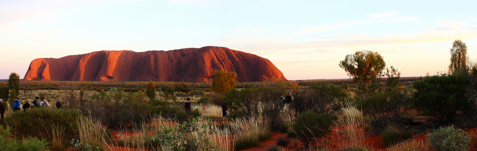 Sonnenaufgang am Uluru (Australien)