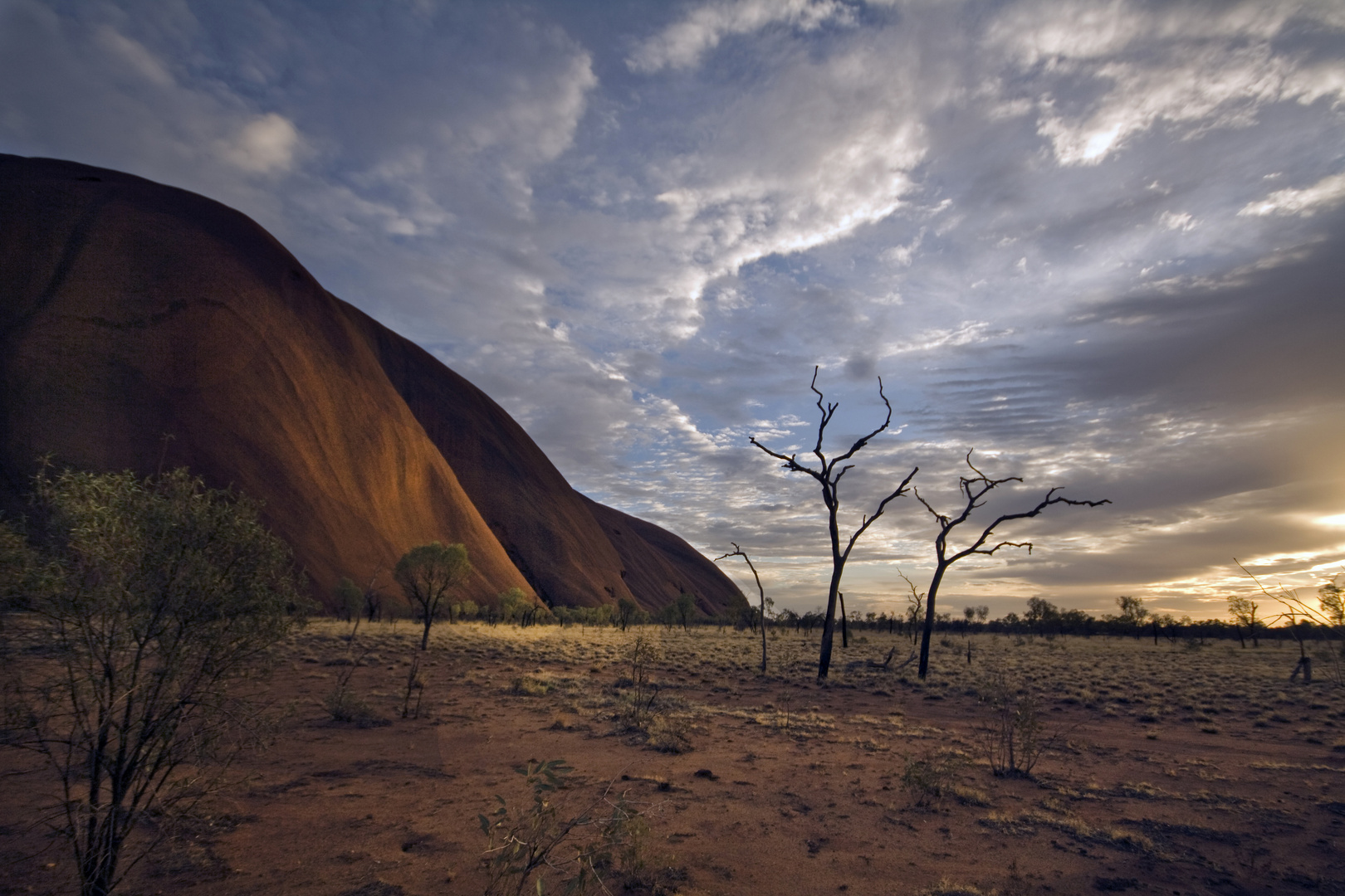 Sonnenaufgang am Uluru