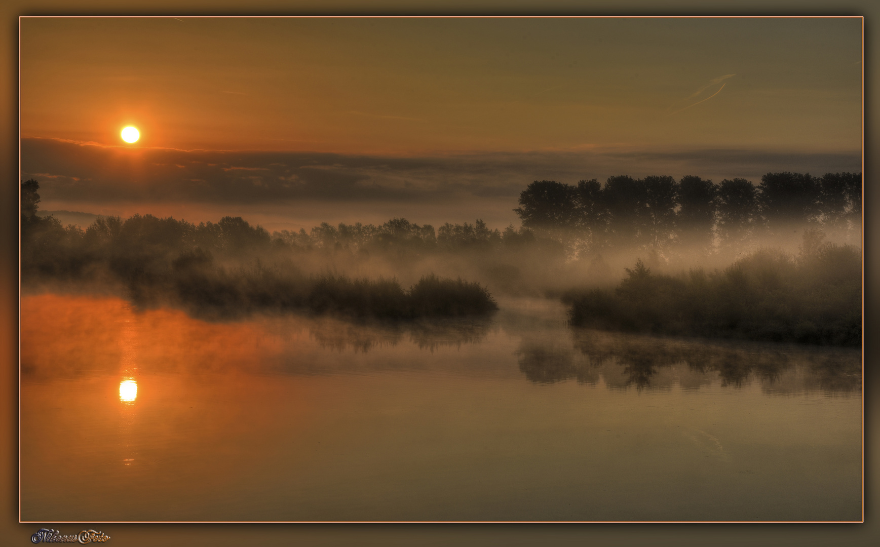 Sonnenaufgang am unteren Knappensee