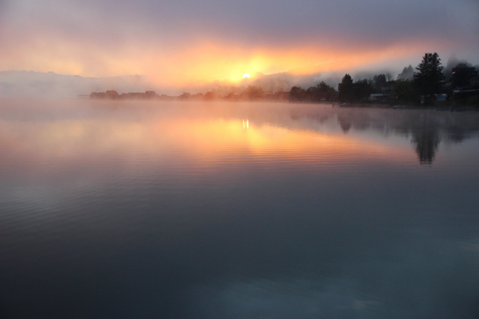 Sonnenaufgang am Waldschacher See