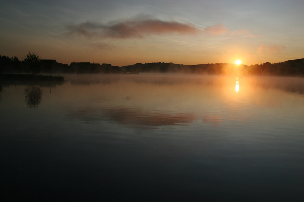 Sonnenaufgang am Waldschacher See