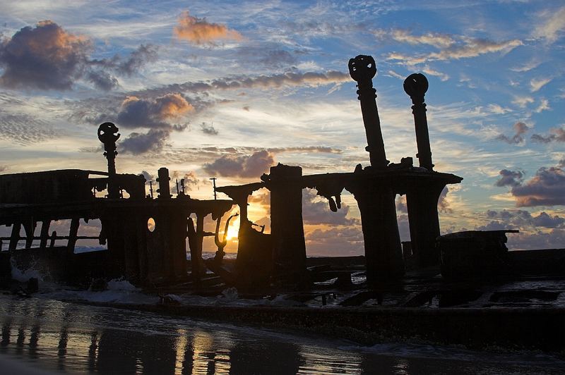 Sonnenaufgang am Wrack der Maheno