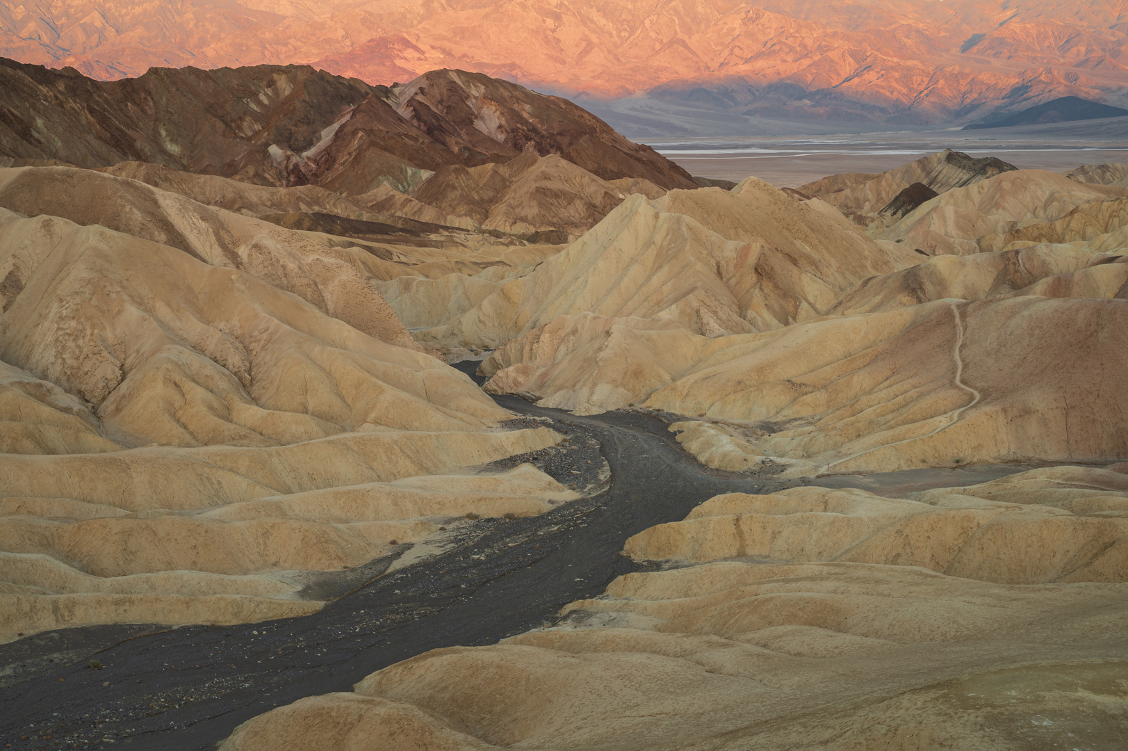 Sonnenaufgang am Zabriskie Point