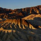 Sonnenaufgang am Zabriskie Point im Death valley