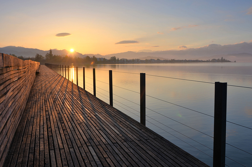 Sonnenaufgang am Zürichsee