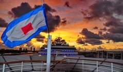 Sonnenaufgang an Deck der Celebrity Constellation