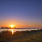 Sonnenaufgang an der Elbe